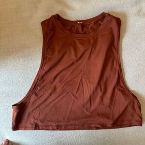 Lululemon - sculpt tank top cropped